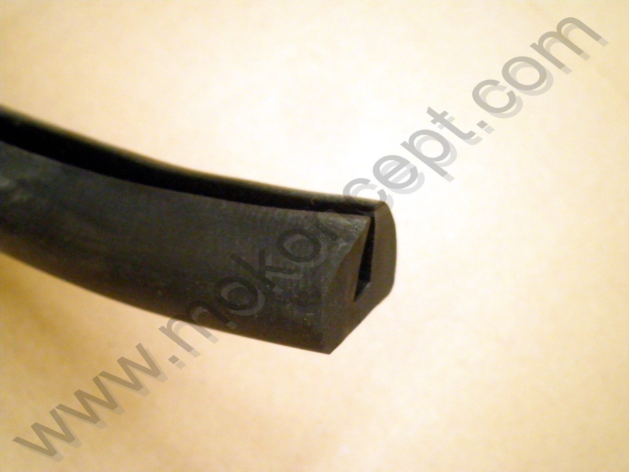 Joint de pare brise Moke