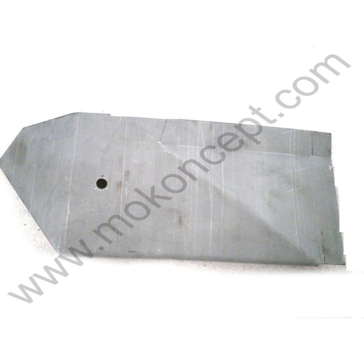 Tôle renfort inférieur passage de roue avg