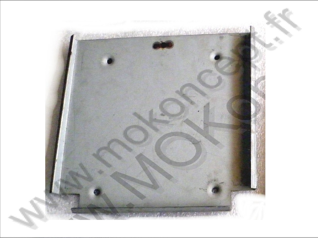 Tôle support batterie