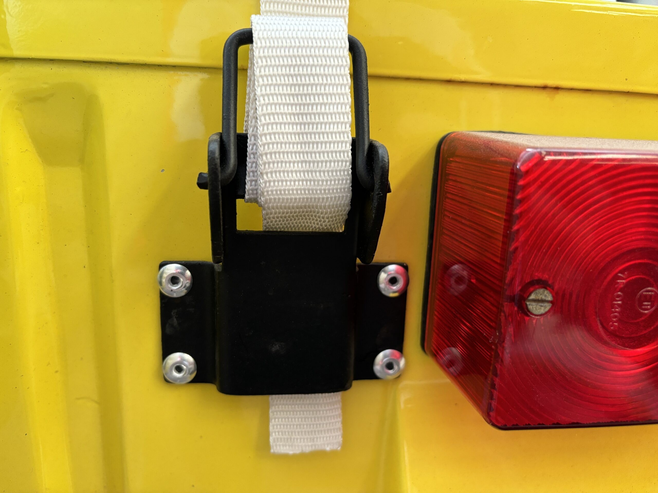 Support arrière sangle capote Moke 1986 / 1994